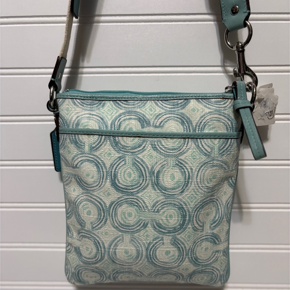 COACH Audrey Op Art Swirl Green Swingpack Crossbody Shoulder Bag Purse NEW - Picture 4 of 9